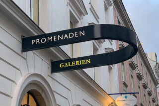 Landmark Leuchtschild Promenaden Galerien Linz