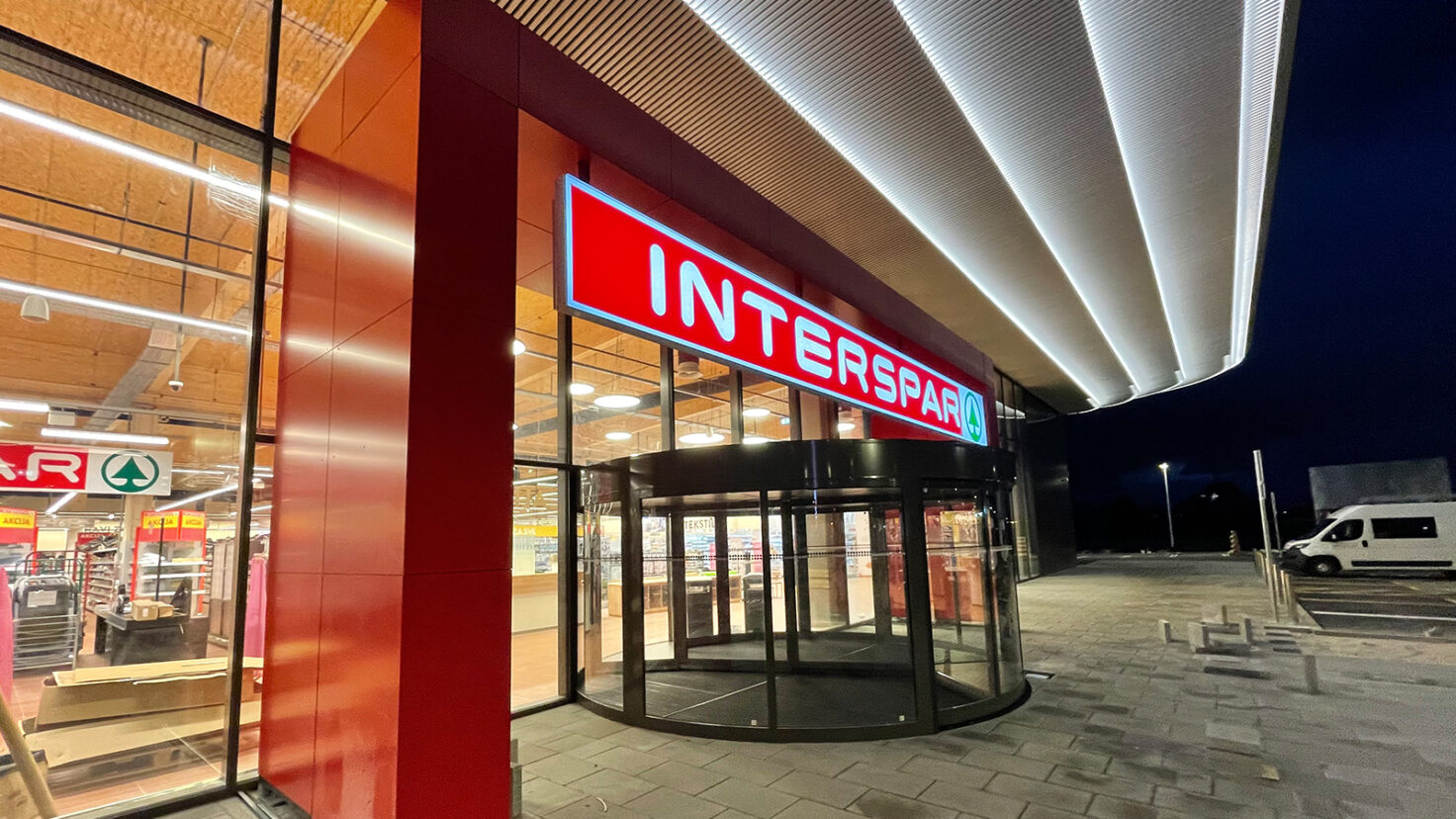 Interspar HR Velika Gorica Fassade 5