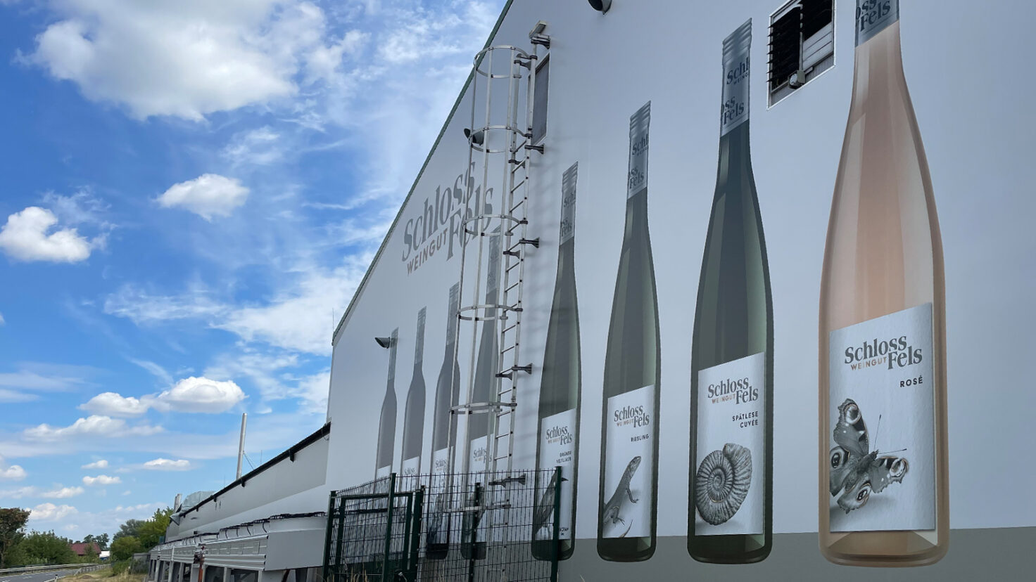 Weingut Schloss Fels Fassadenbespannung 04