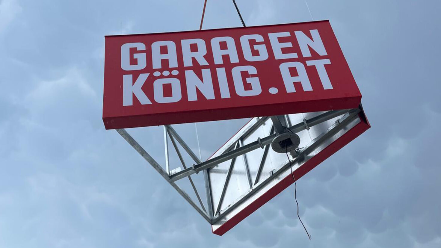 Garagenkoenig Bruck Werbeturm Schilder