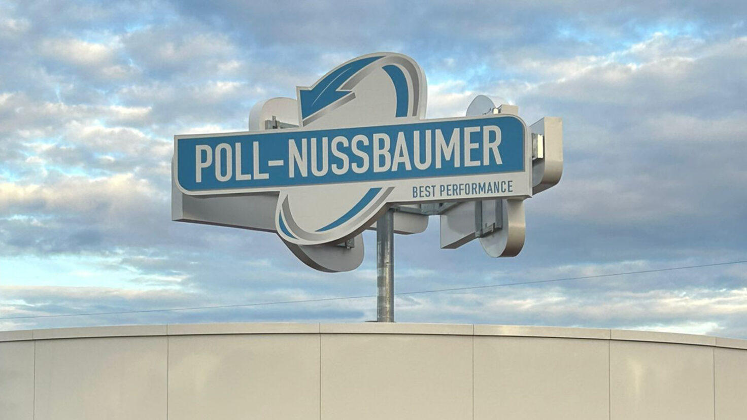 Poll Nussbaumer Logo Dach