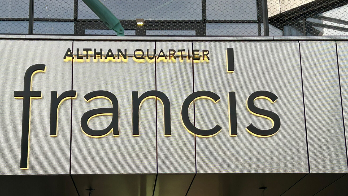 Althan Quartier Leuchtschrift 02