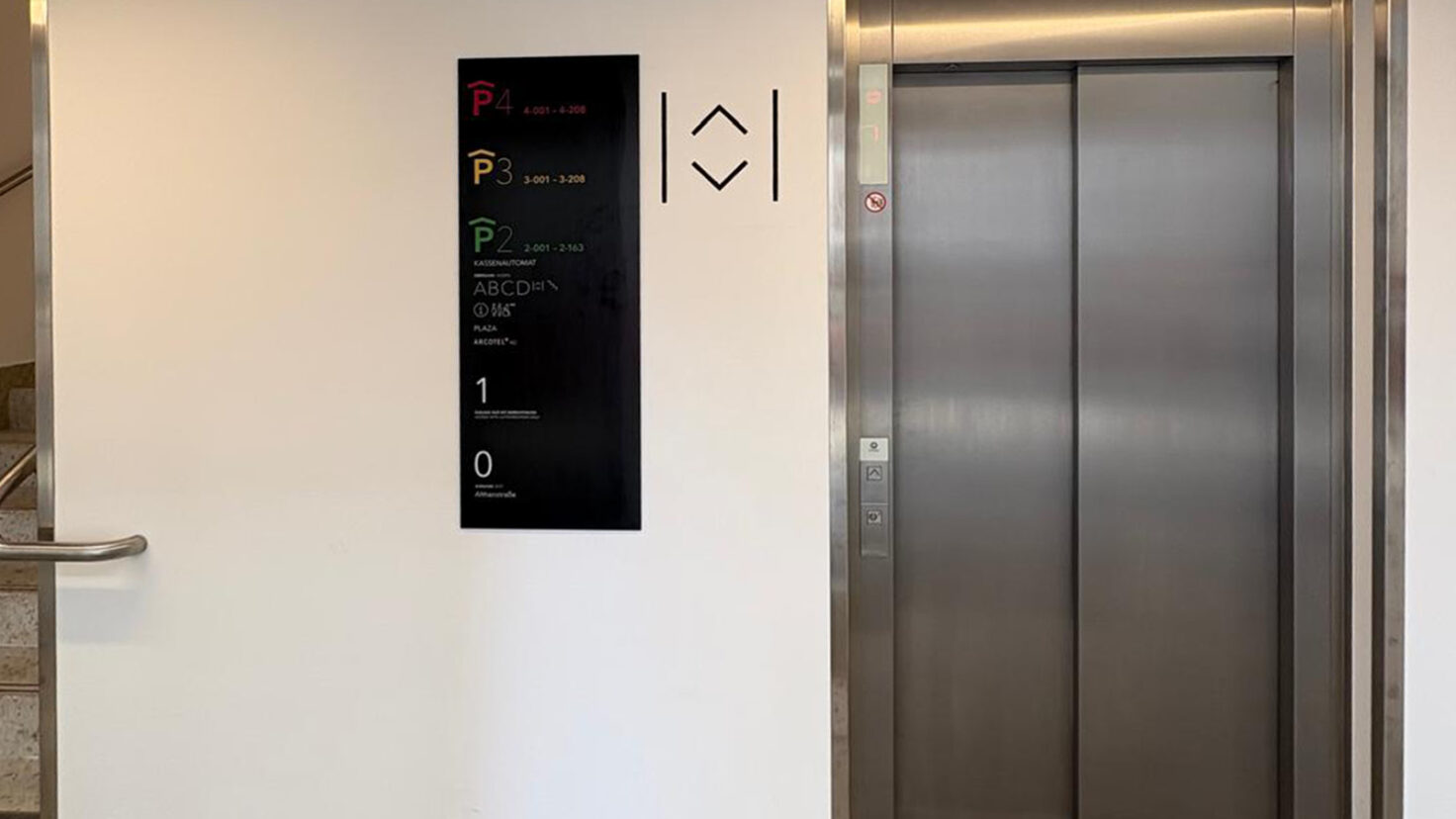 Althan Quartier Liftbeschilderung 02