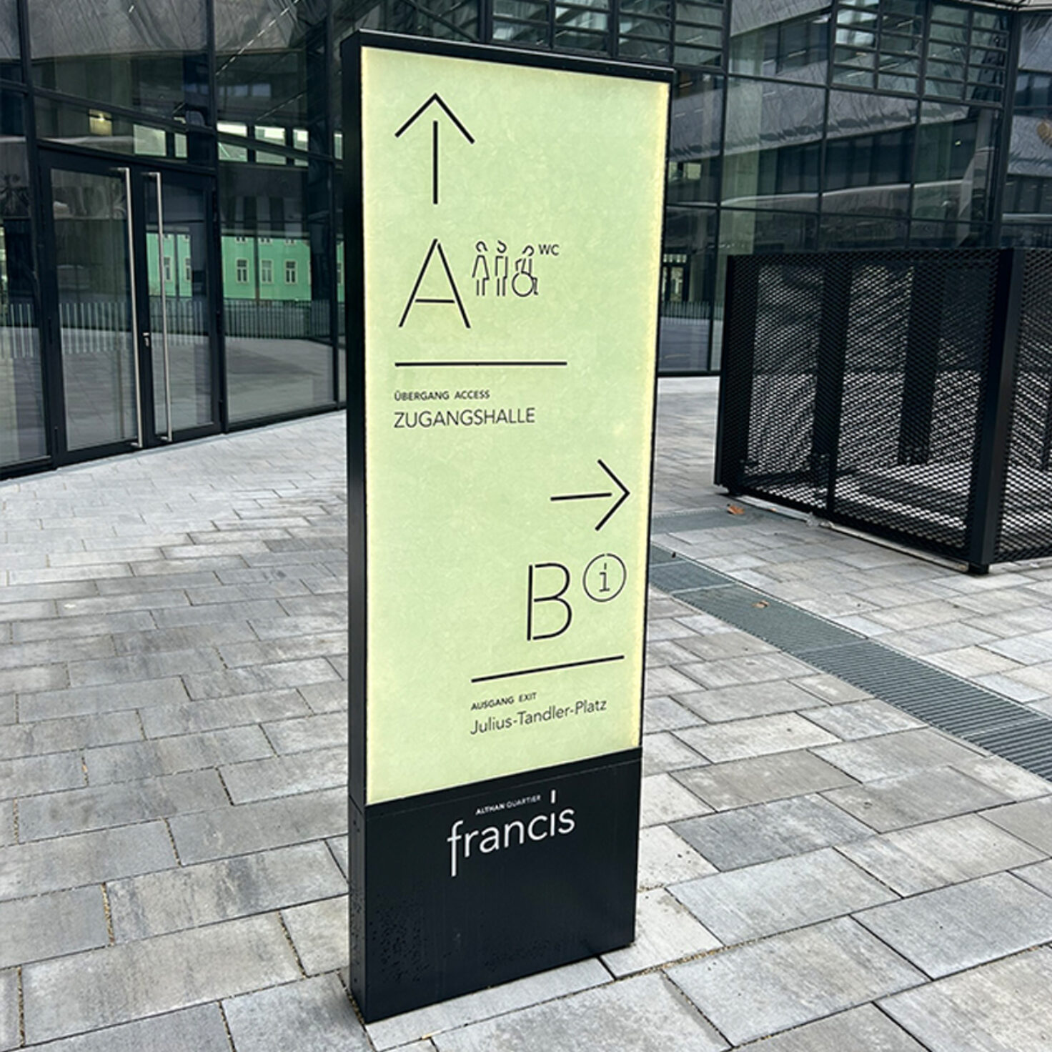 Althan Quartier Stele 01