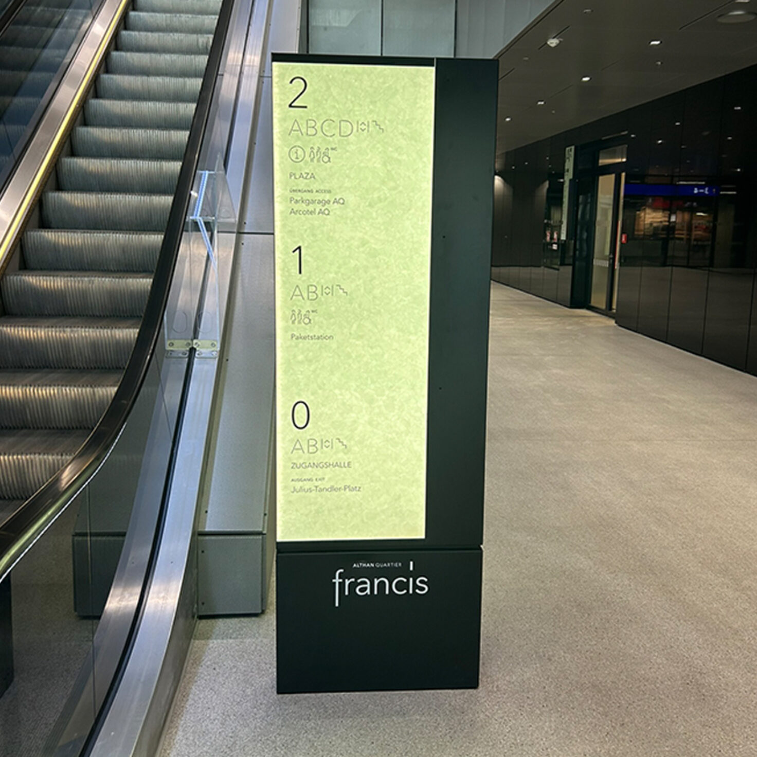 Althan Quartier Stele 02