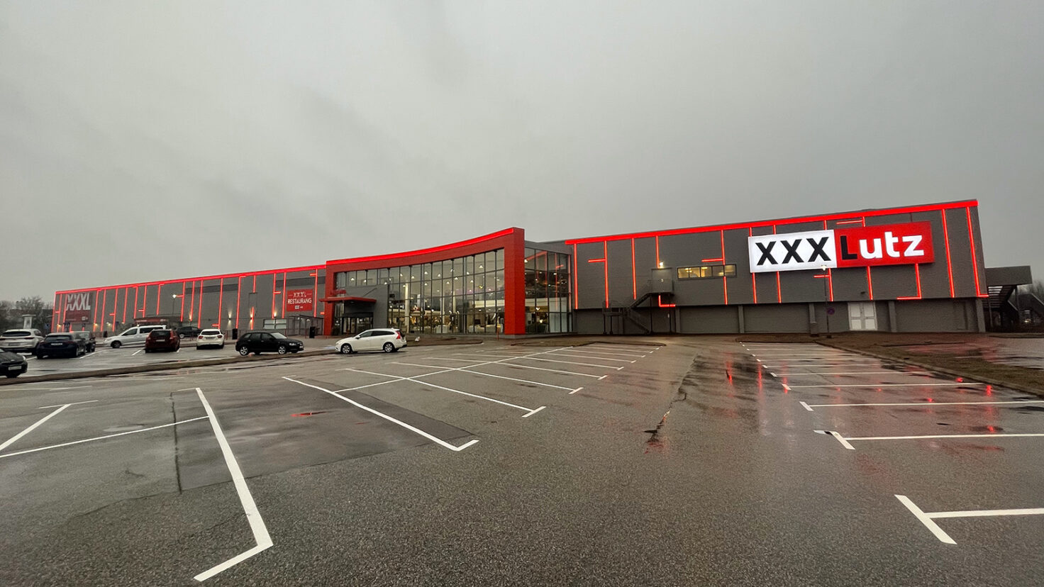 XXXLutz Malmö Fassade 03