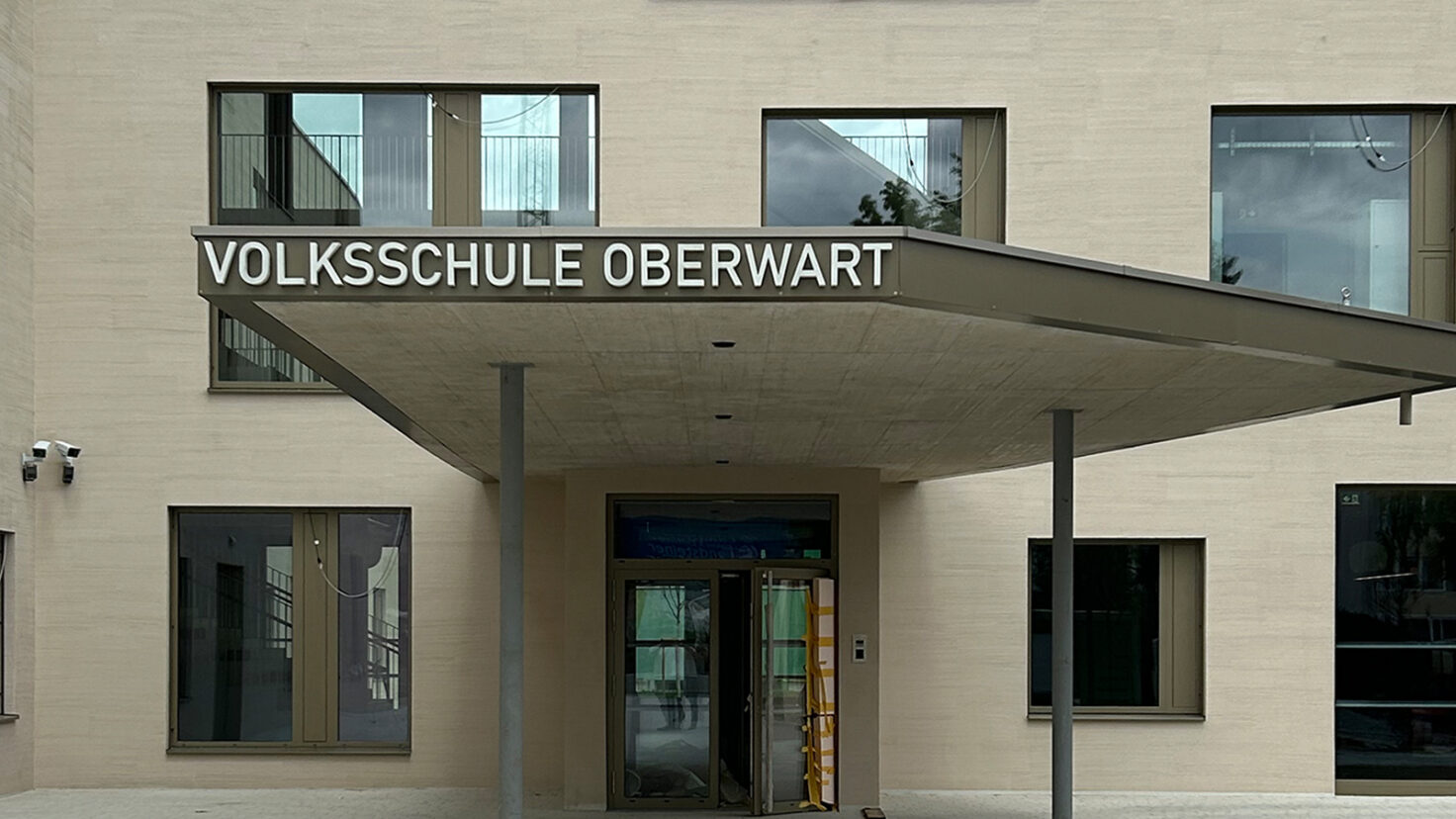 Bildungscampus Oberwart Leuchtschrift