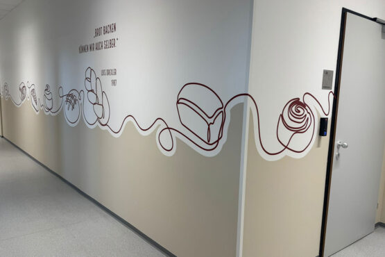 Interspar Bäckerei Wandgestaltung mit Folien