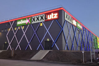 XXXLutz Rangsdorf Fassadenbeleuchtung Leuchtschilder