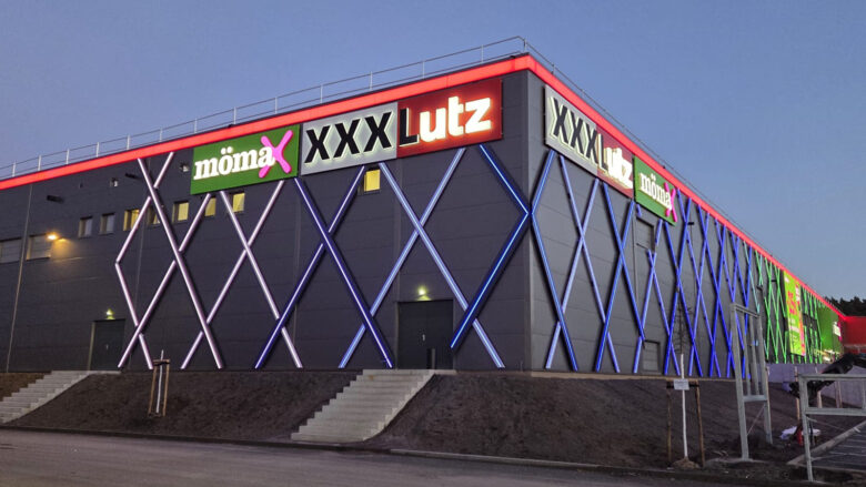 XXXLutz Rangsdorf Fassadenbeleuchtung Leuchtschilder