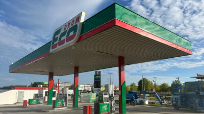 Ecodrom Wels Tankstelle Leuchtschilder Folierungen